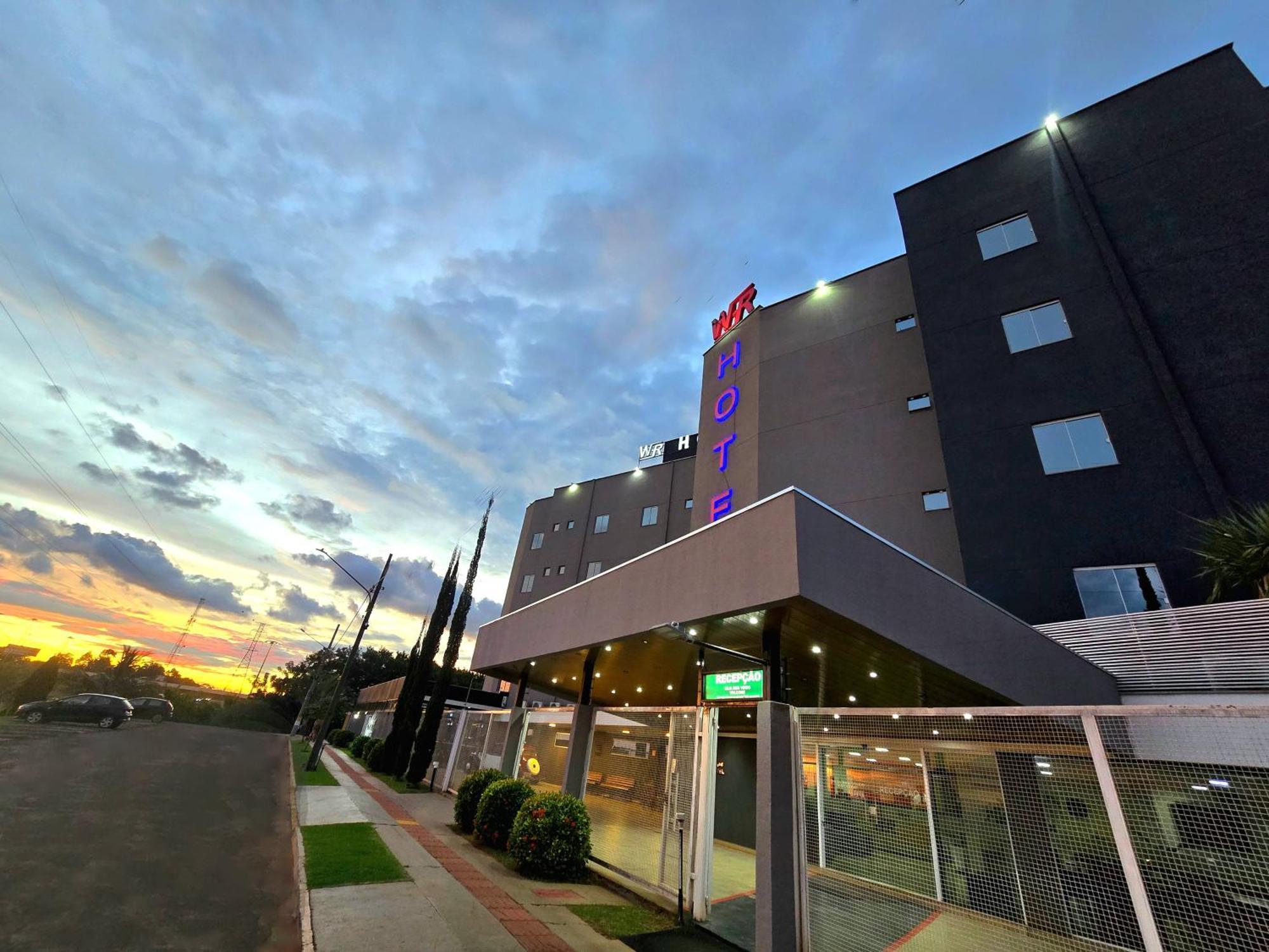 Wr Confort Hotel Campo Grande Кампу-Гранди Экстерьер фото